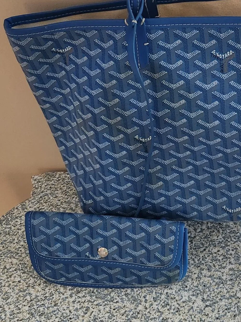 GOYARD ST LOUIS TOTE GM / REDUCED PRICE - Picture 2 of 14